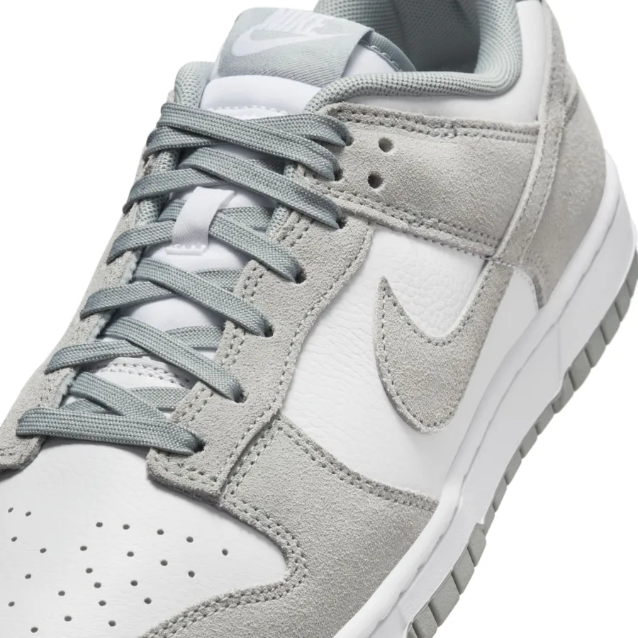 Nike Dunk Low SE ‘Light Pumice’