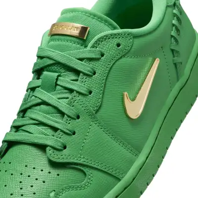 Air Jordan 1 Low ‘Method of Make Lucky Green’