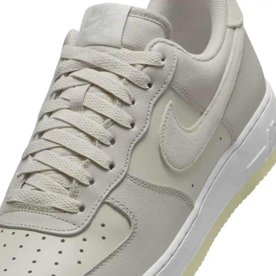 Nike Air Force 1 ’07 LV8 ‘Light Bone’