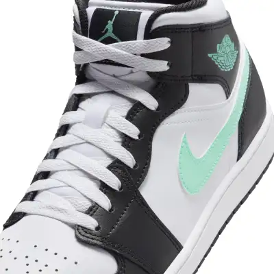 Air Jordan 1 Mid ‘Green Glow’