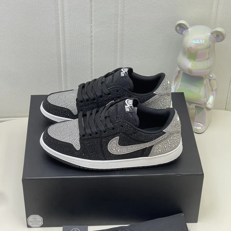 Jordan Air Jordan 1 X Swarovski