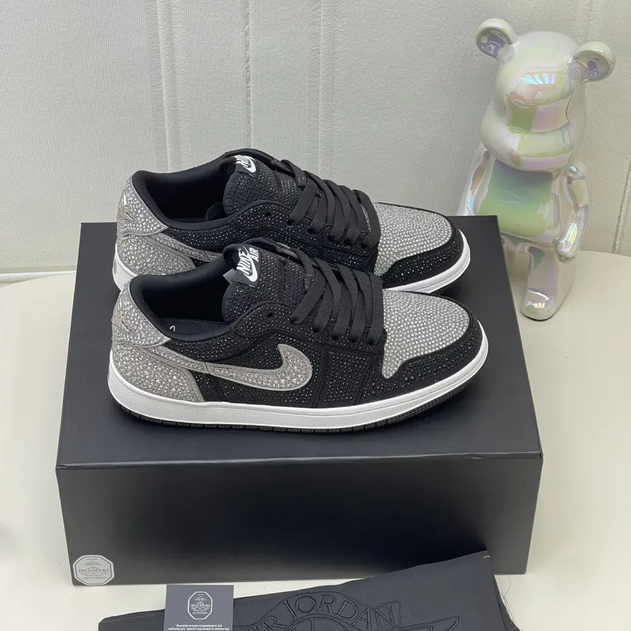 Jordan Air Jordan 1 X Swarovski
