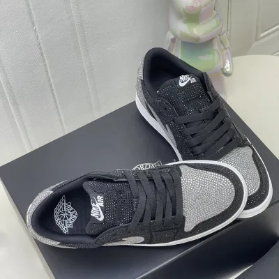 Jordan Air Jordan 1 X Swarovski