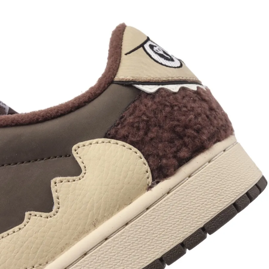 Air Jordan 1 Low  ‘CACTUS JACK X LABUBU CUSTOMS‘