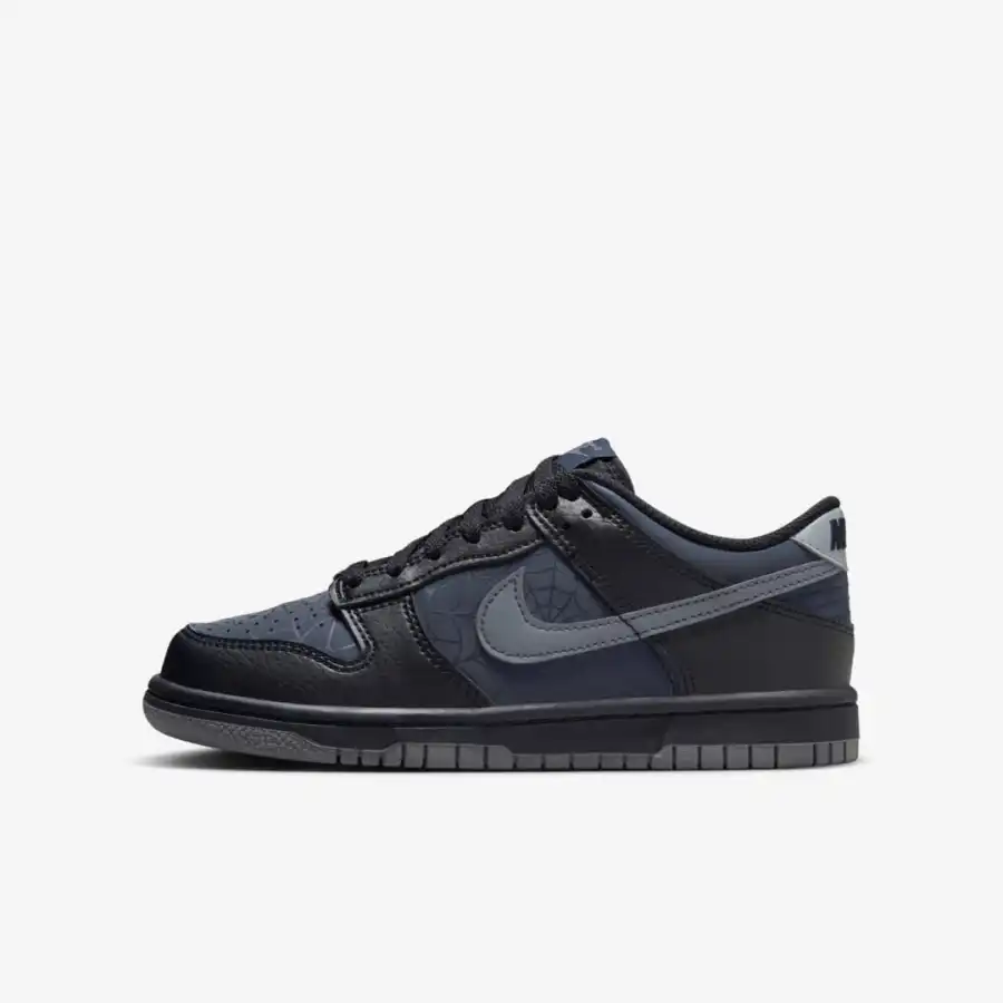 Nike Dunk Low “Black Symbiote“