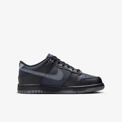 Nike Dunk Low “Black Symbiote“