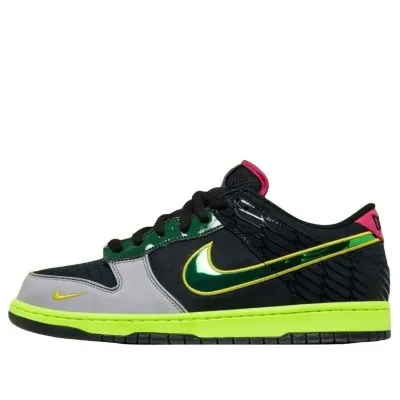 Nike Dunk Low ‘What The Duck Home’