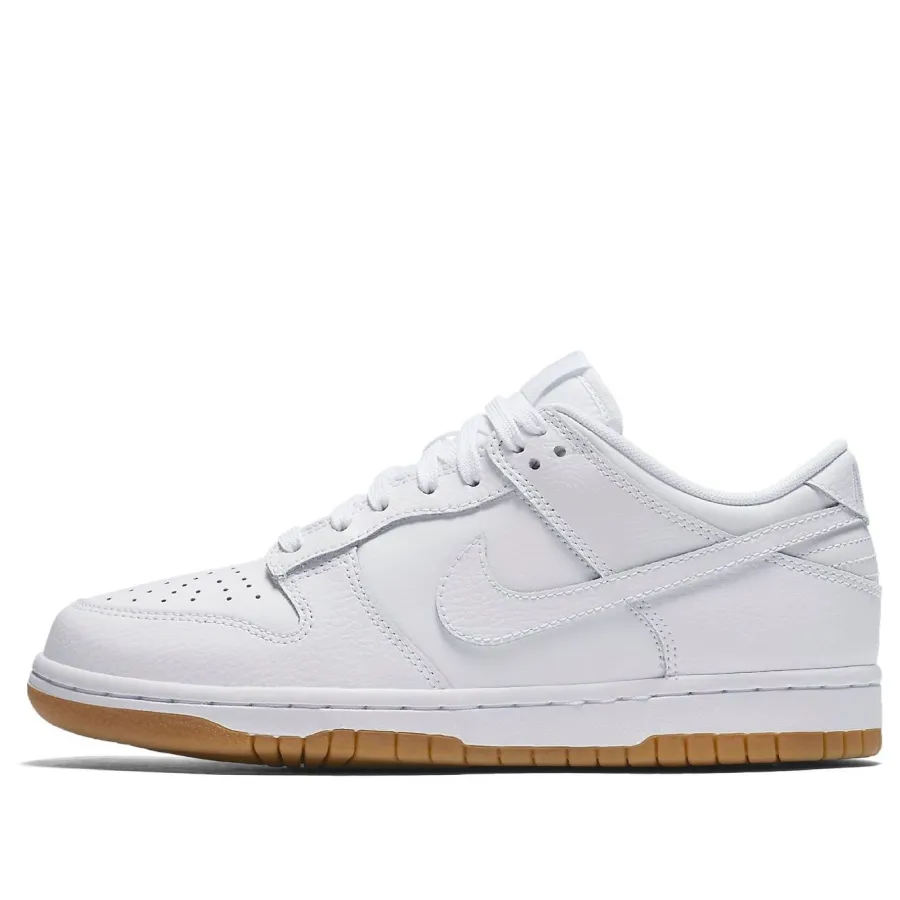 Nike Dunk Low ‘White Gum’
