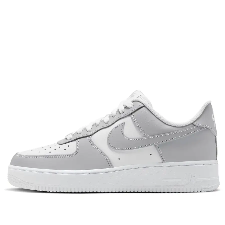 Nike Air Force 1 07 ‘Light Smoke Grey White’