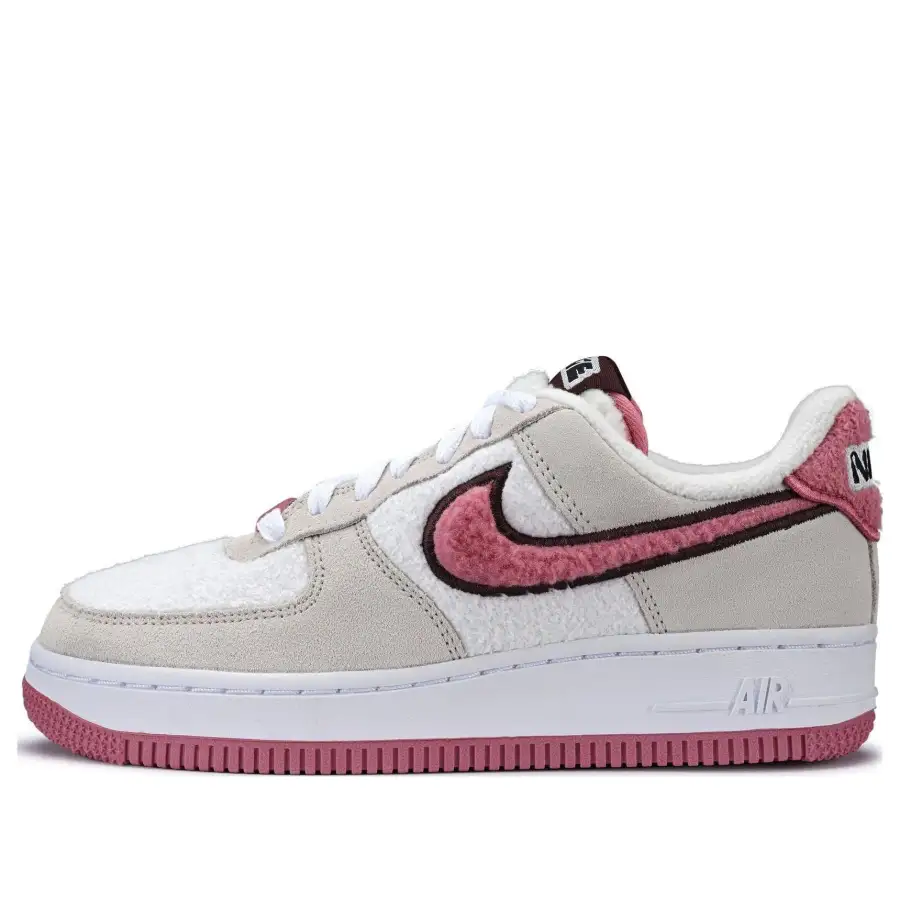 Nike Air Force 1 ’07 LX ‘Phantom Desert Berry’