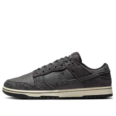Nike Dunk Low Premium ‘Black Off Noir’