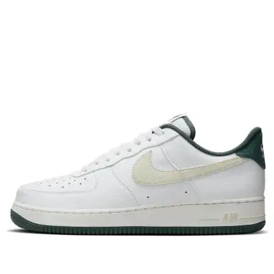 Nike Air Force 1 ’07 LV8 ‘Vintage Green’