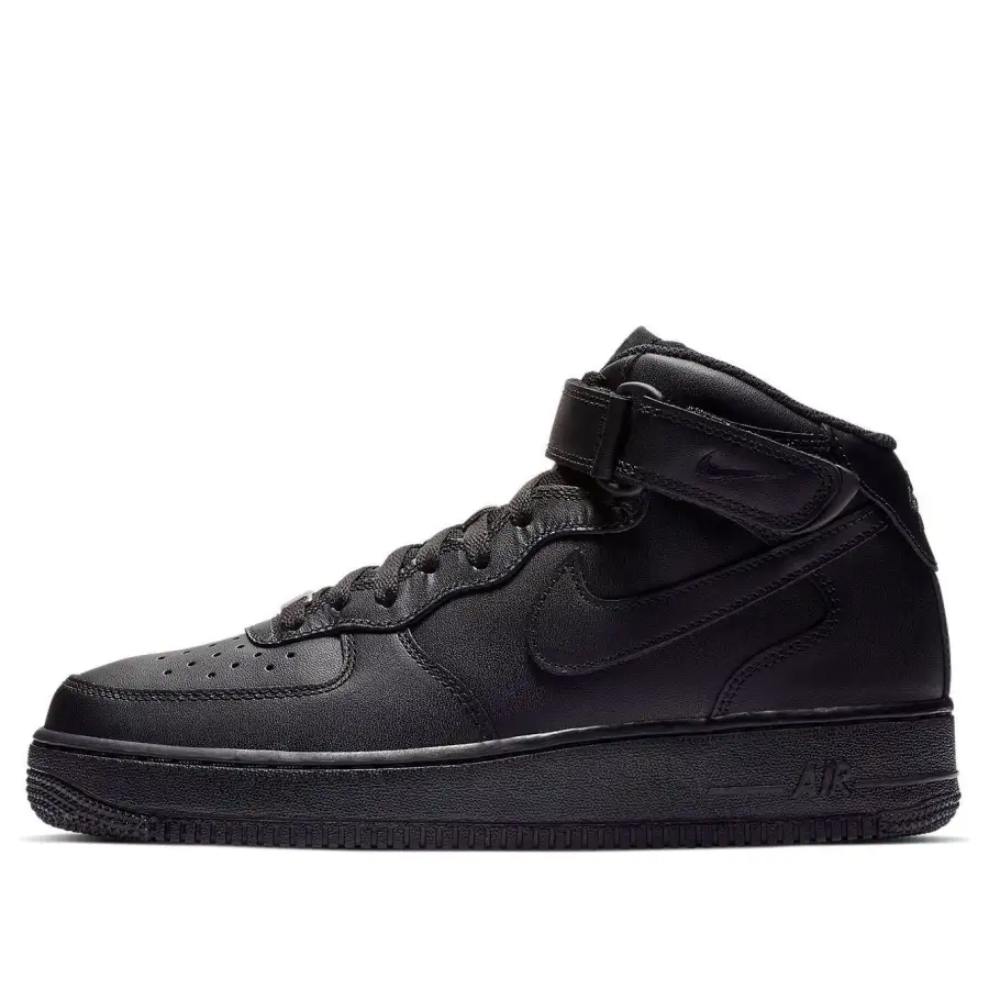 Nike Air Force 1 Mid ’07 ‘Triple Black’