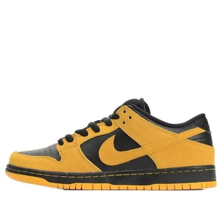 Nike SB Dunk Low Pro ‘Iowa’