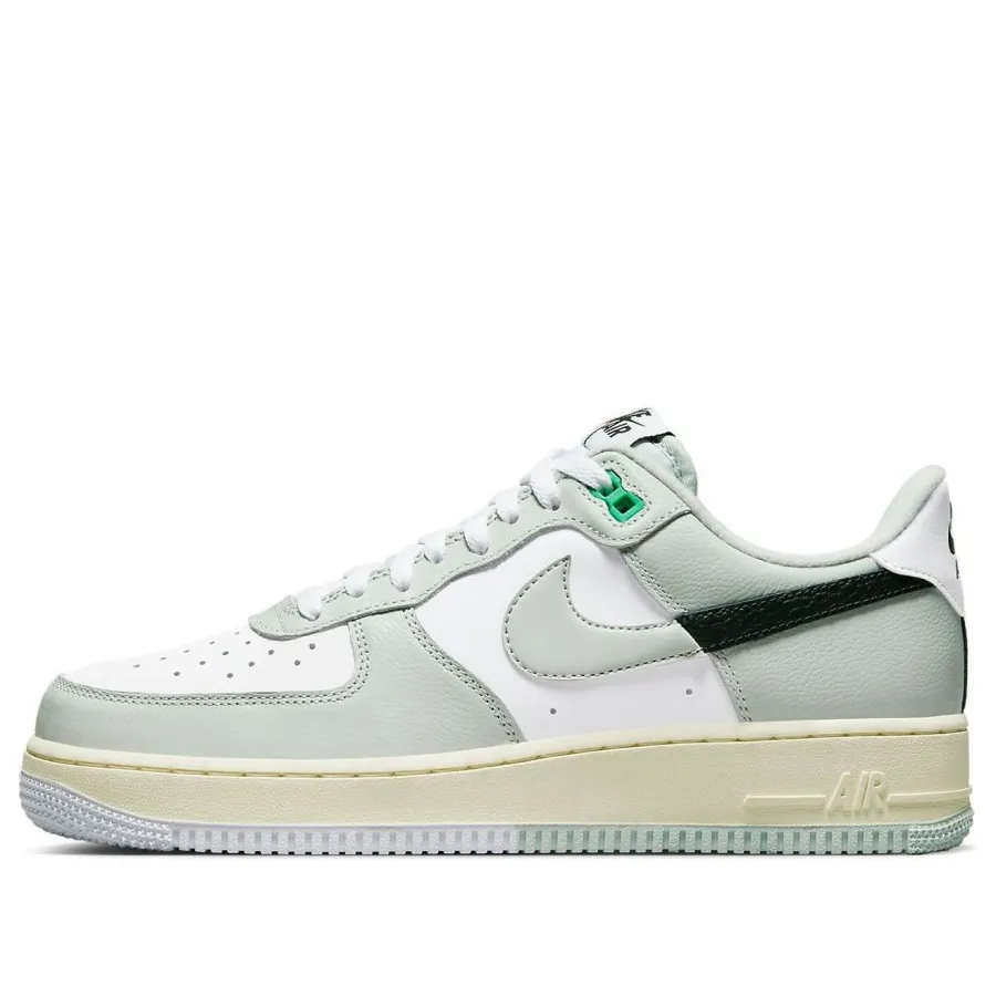 Nike Air Force 1 Low ’07 LV8 ‘Split Light Silver’