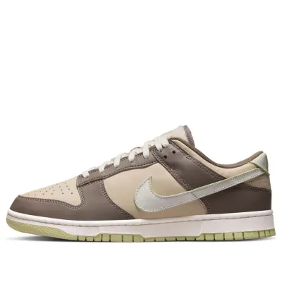 Nike Dunk Low ‘Velcro Tongue – Milk Tea’