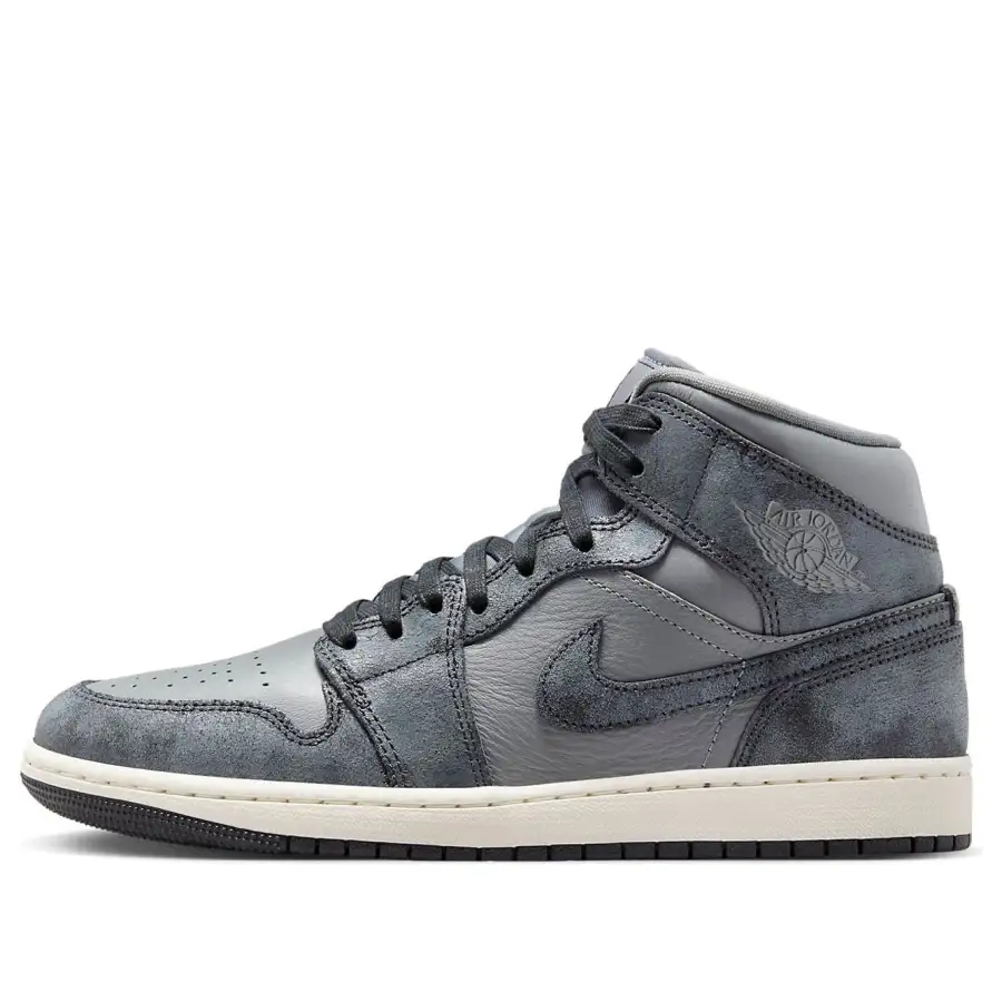Air Jordan 1 Mid ‘Distressed Smoke Grey’