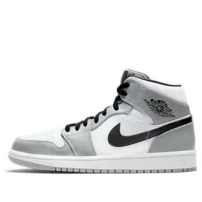 Air Jordan 1 Mid ‘Smoke Grey’