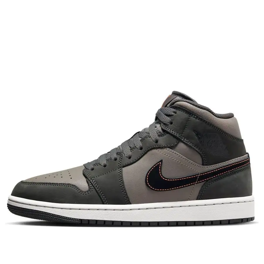 Air Jordan 1 Mid SE ‘Night Stadium’