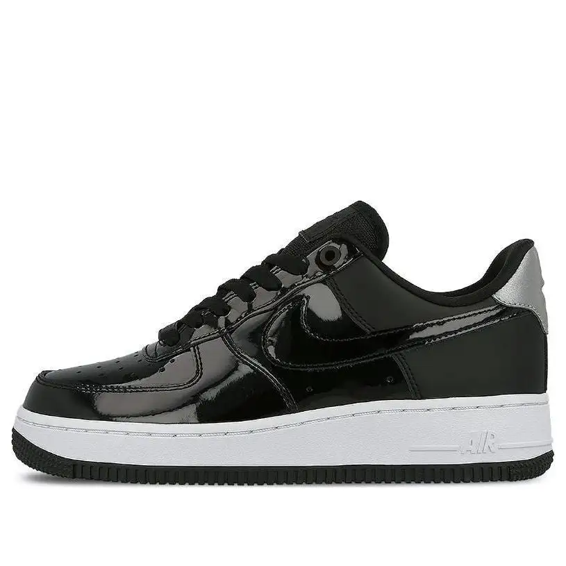 Nike Air Force 1 07 SE Premium ‘Black Silver’