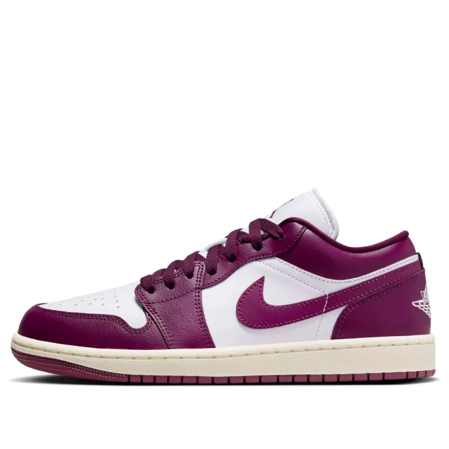 Air Jordan 1 Low ‘White Fireberry’