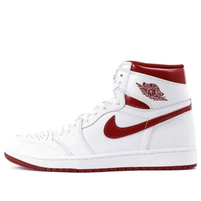 Air Jordan 1 Retro High OG ‘Metallic Red’