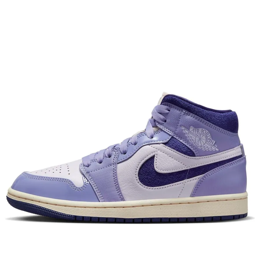 Air Jordan 1 Mid SE ‘Sky J Light Purple’