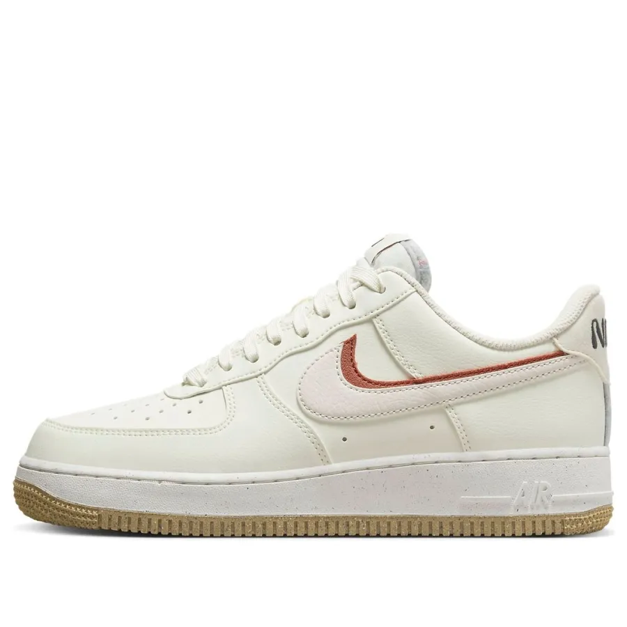 Nike Air Force 1 ’07 LX ’82 – Sail Cinnabar’