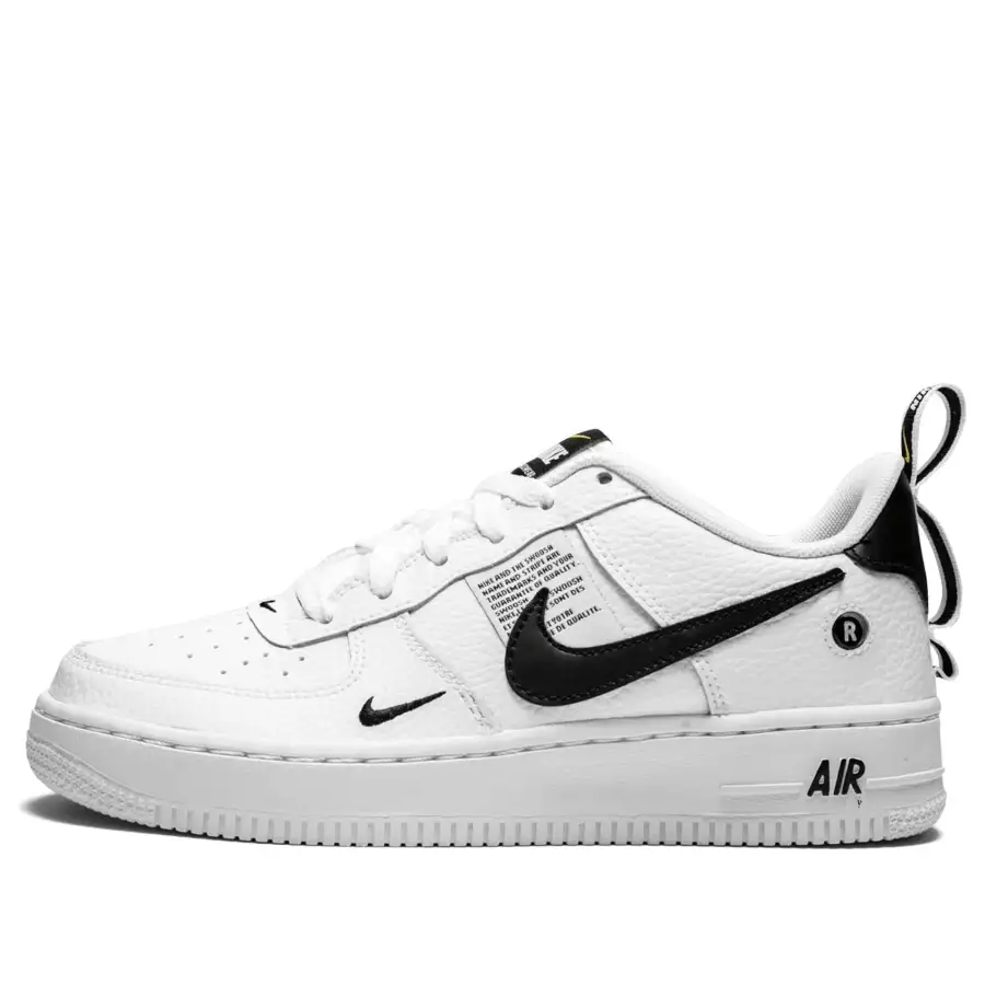 Nike Air Force 1 ’07 LV8 ‘Overbranding’