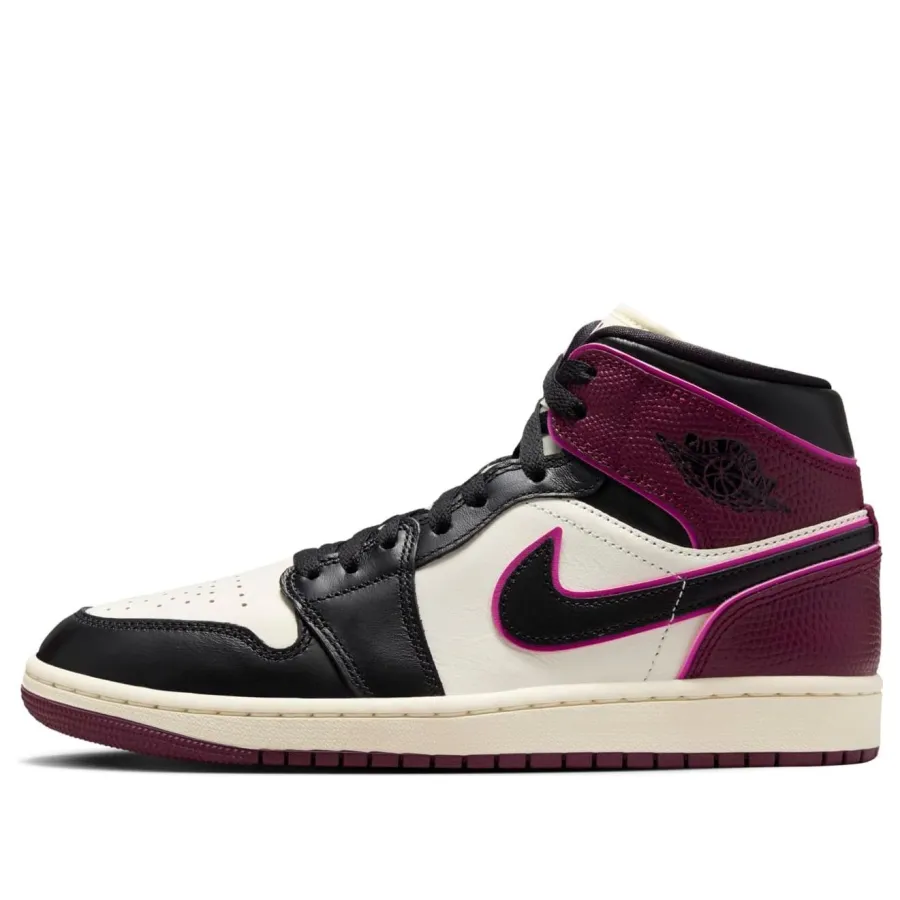 Air Jordan 1 Mid SE ‘Bordeaux’