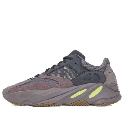 Adidas Yeezy Boost 700 ‘Mauve’