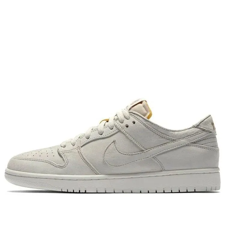 Nike SB Dunk Low Pro Decon ‘Light Bone’