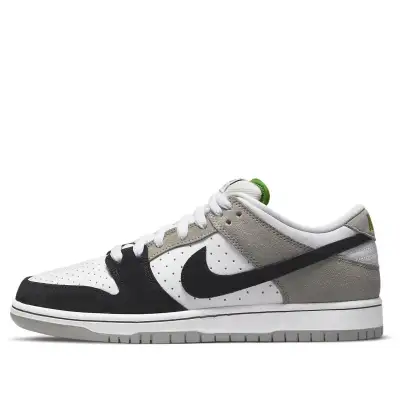 Nike SB Dunk Low ‘Chlorophyll’