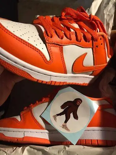 Nike Dunk Low Retro SP ‘Syracuse’ photo review