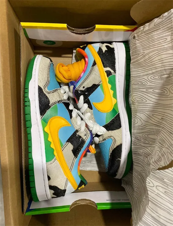 Nike x Ben & Jerry’s SB Dunk Low ‘Chunky Dunky’ photo review