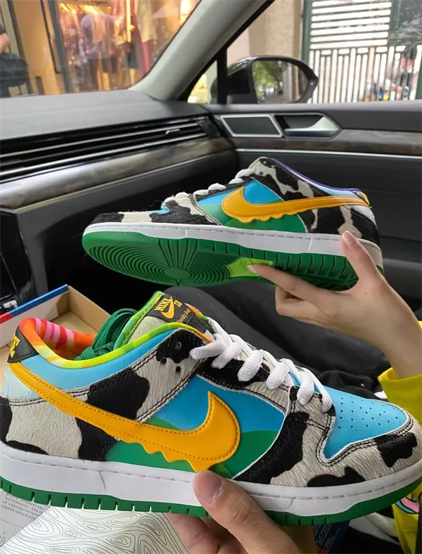 Nike x Ben & Jerry’s SB Dunk Low ‘Chunky Dunky’ photo review
