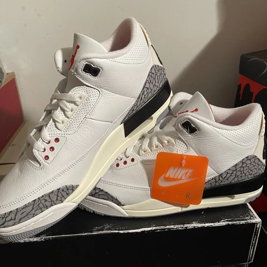 Air Jordan 3 Retro ‘White Cement Reimagined’ photo review